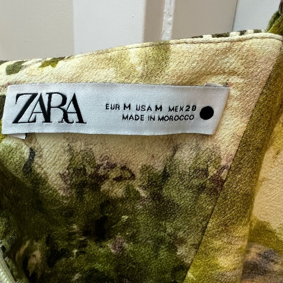 Zara Green and Cream Midi Dress - Picture 5 of 5
